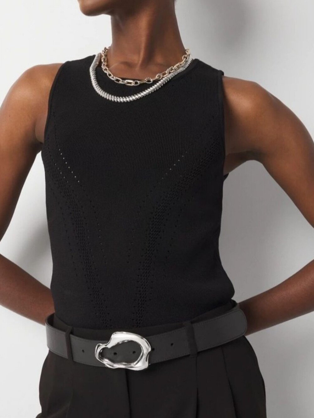 WHBM FORM Sculpt Stretch Sweater Tank Black M